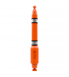 Poteau Skipper orange avec bandes réfléchissantes.